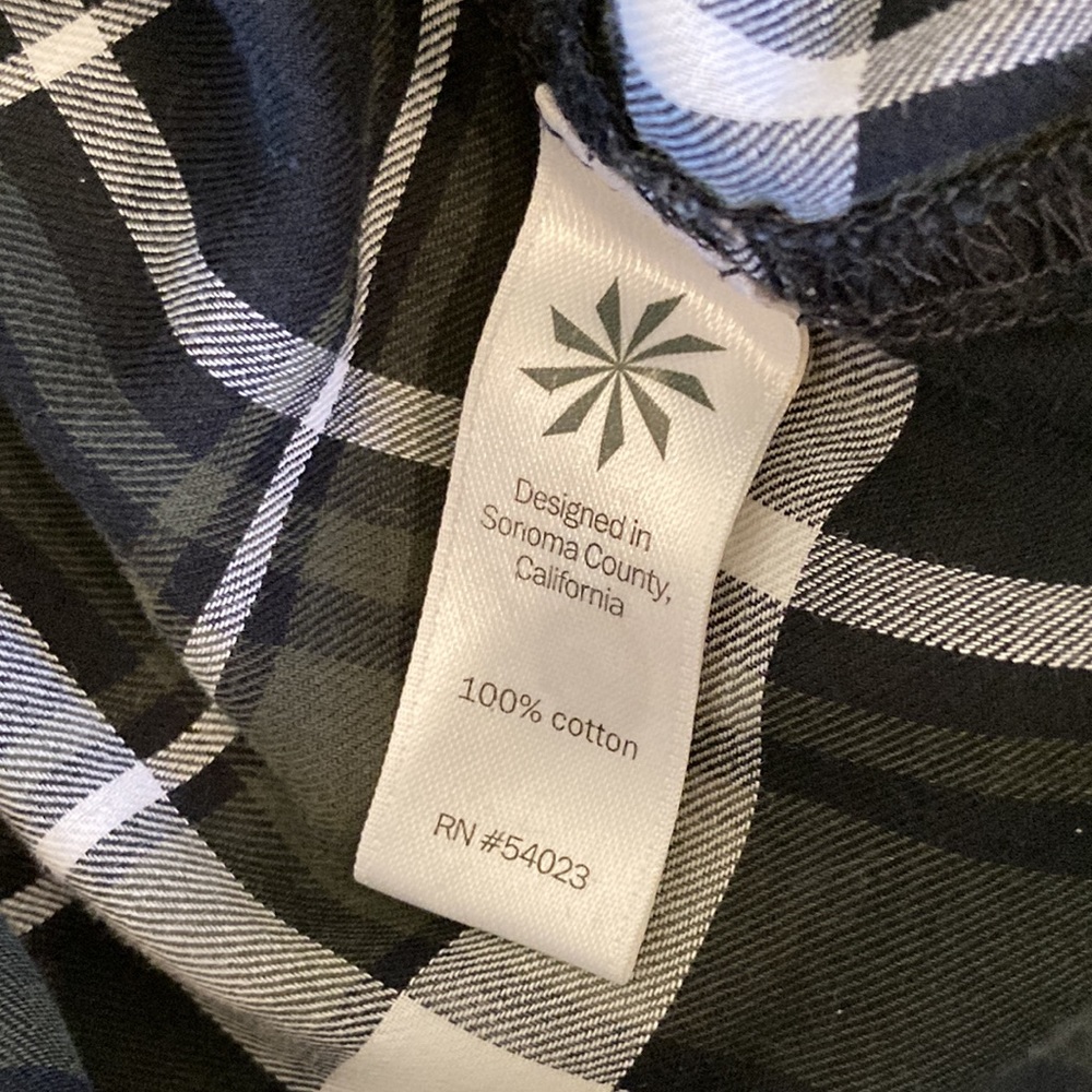 Athleta Sierra boyfriend button down blouse tunic L - Picture 12 of 13